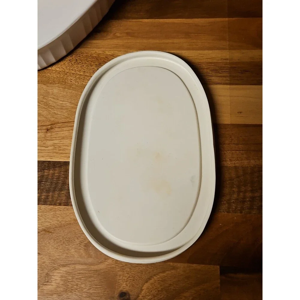 Vintage Corning Ware French White F-15-B Oval Casserole Dish 15oz w Lid
